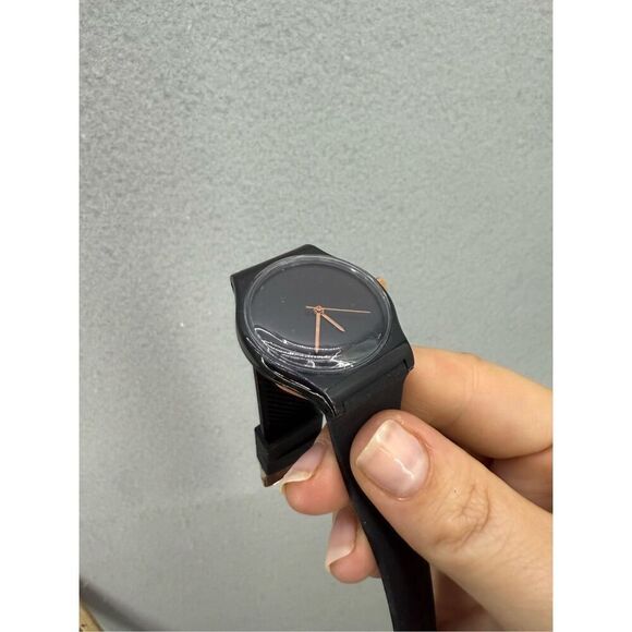 NWOT Sempre 36 Mens Black No Numerals Silicone Krippl Watch - Picture 7 of 7